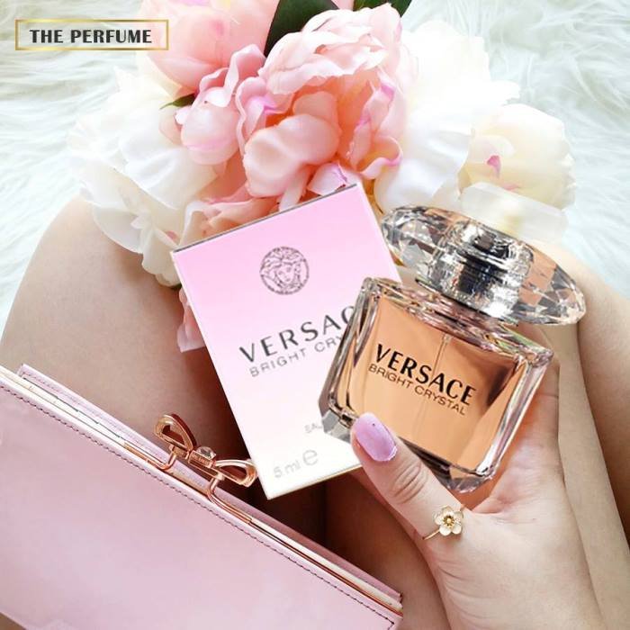 Tuyệt phẩm mùi hương  Versace Bright Crystal