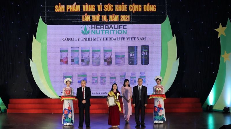 Hội đồng Doanh nghiệp vì sự Phát triển Bền vững Việt Nam bình chọn Herbalife Việt Nam vào “Top 100 doanh nghiệp bền vững tại Việt Nam 2021”