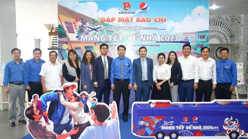 “MANG TẾT VỀ NHÀ” NĂM 2023 TẶNG HƠN 4.000 VÉ MÁY BAY QUỐC TẾ, VÉ MÁY BAY NỘI ĐỊA VÀ VÉ XE Ô TÔ NỘI ĐỊA VỀ QUÊ ĐÓN TẾT