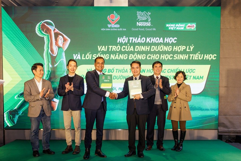 Hội thảo khoa học “Vai trò của dinh dưỡng hợp lý và lối sống năng động cho học sinh tiểu học”
