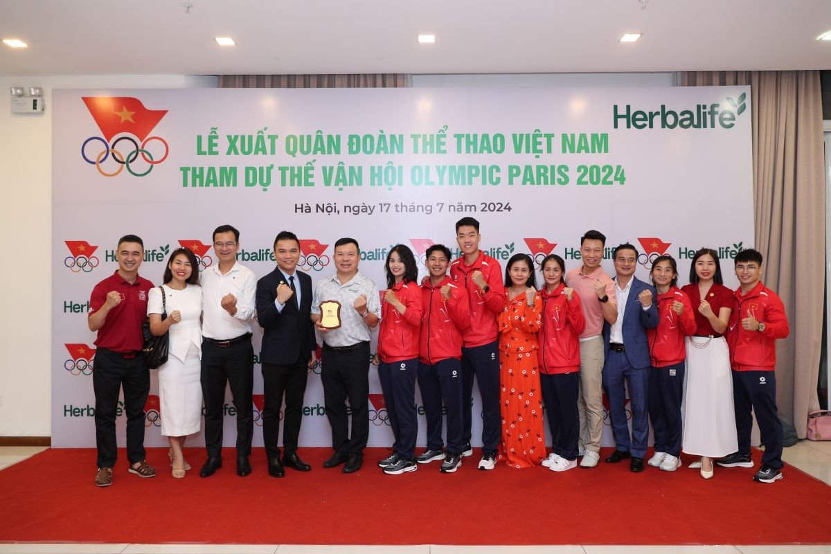 Nhãn Hàng Herbalife Việt Nam đồng hành Ủy Ban Olympic Việt Nam Trong Lễ Xuất Quân cho các vận động viên Đoàn Thể Thao Việt Nam tham dự Olympic Paris 2024