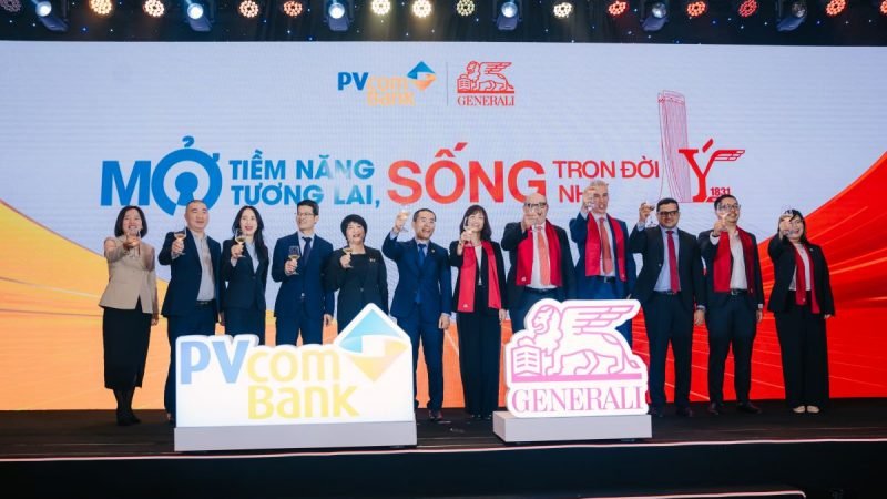PVCOMBANK VÀ GENERALI VIỆT NAM KÝ KẾT HỢP TÁC PHÂN PHỐI ĐỘC QUYỀN BẢO HIỂM NHÂN THỌ